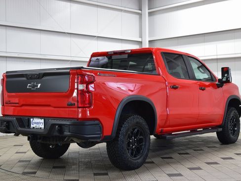 Used 2024 Chevrolet Silverado 1500 ZR2 w/ ZR2 Bison Edition image 7