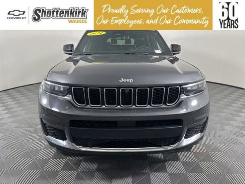Used 2024 Jeep Grand Cherokee L Limited w/ Luxury Tech Group II image 8