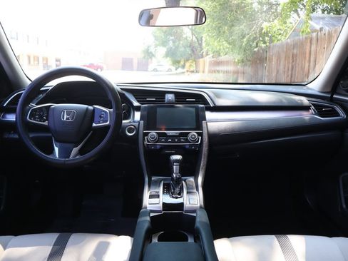 Used 2016 Honda Civic EX-T image 16