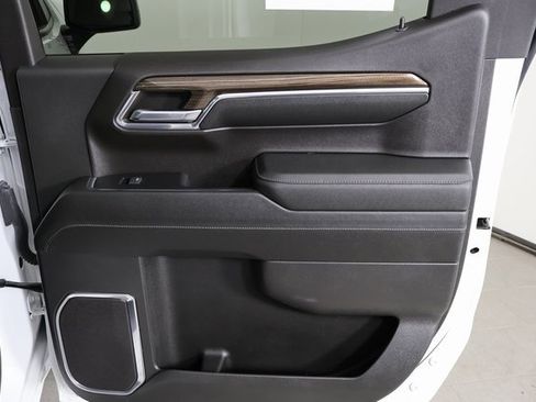 Used 2024 Chevrolet Silverado 1500 RST w/ Convenience Package II image 15