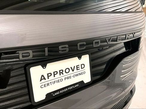 Certified 2025 Land Rover Discovery Dynamic SE AWD/4WD image 7