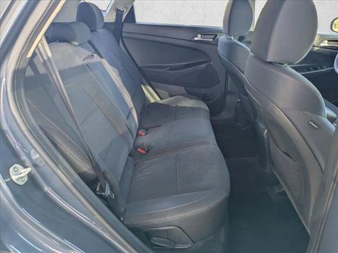 Used 2019 Hyundai Tucson Value FWD image 19