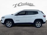 Used 2024 Jeep Compass Latitude image 4