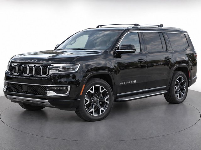 Used 2023 Jeep Wagoneer L Series III w/ Preferred Equipment Group AWD/4WD image 20