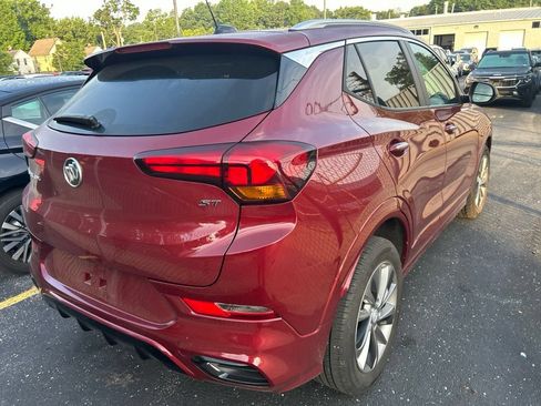 Used 2023 Buick Encore GX Select w/ Sport Touring Package FWD image 7