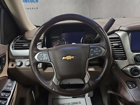 Used 2017 Chevrolet Suburban LT AWD/4WD image 15