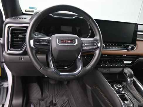 Used 2024 GMC Canyon AT4 w/ AT4 Premium Package image 41