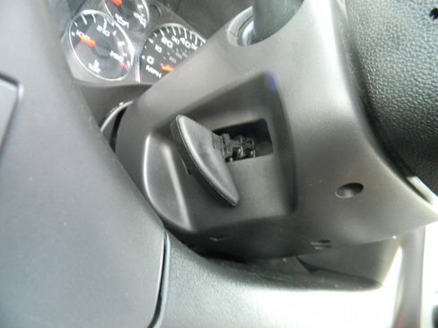 Used 2021 Chevrolet Express 2500 RWD image 17