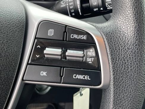 Used 2020 Kia Sorento LX AWD/4WD image 27