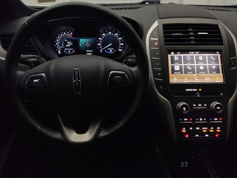 Used 2016 Lincoln MKC Premiere FWD image 22