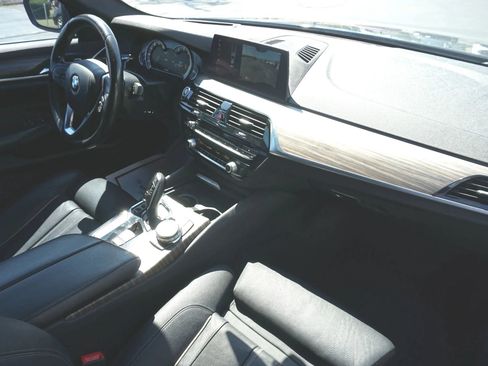 Used 2017 BMW 540i RWD image 34