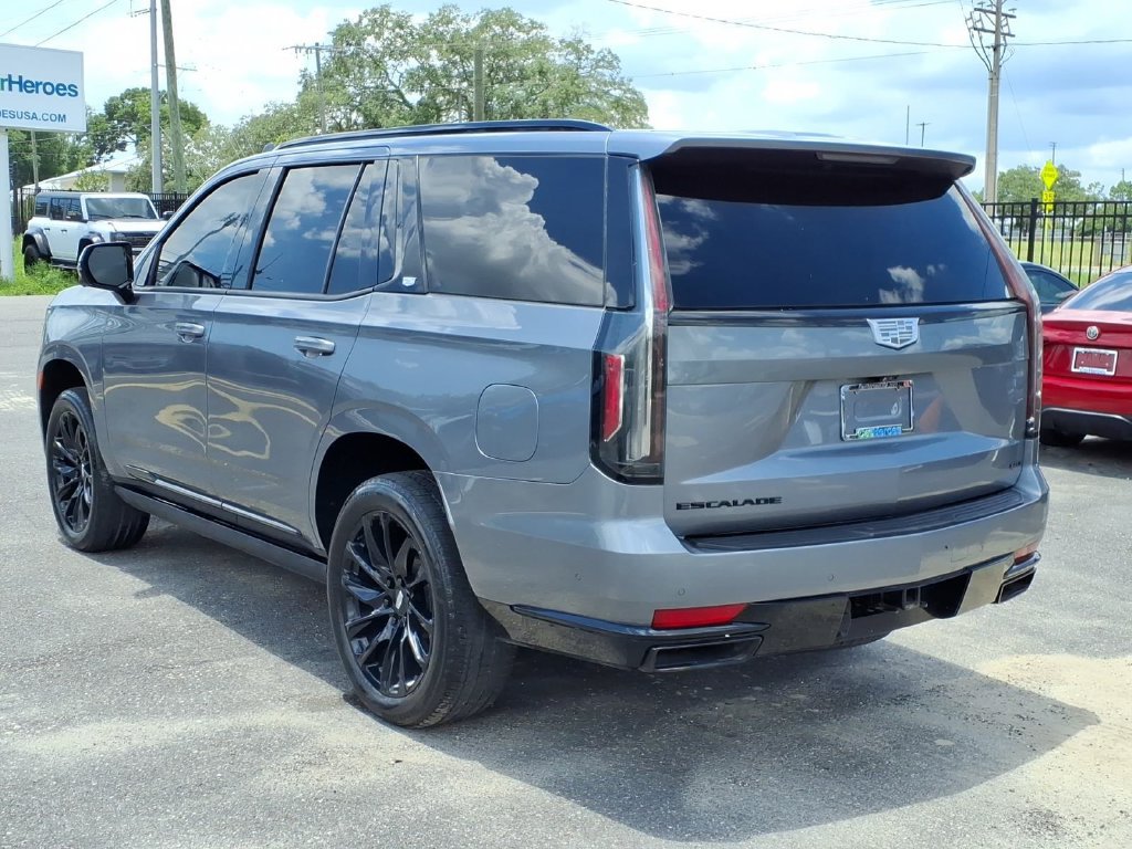 Used 2022 Cadillac Escalade Sport Platinum w/ LPO, ONYX Package AWD/4WD image 5
