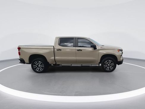 Used 2023 Chevrolet Silverado 1500 LT Trail Boss w/ Convenience Package II AWD/4WD image 13