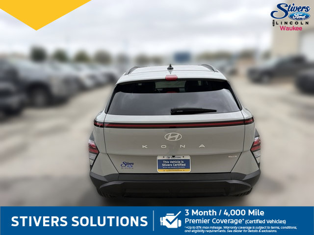 Used 2025 Hyundai Kona SEL AWD/4WD image 8