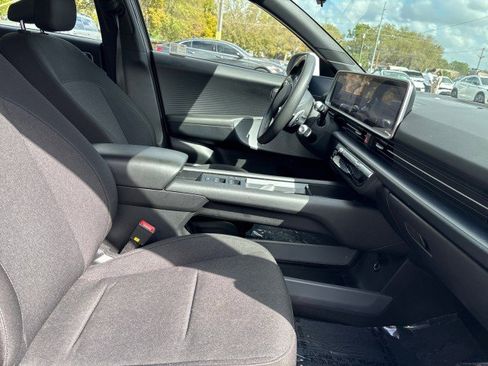 Used 2025 Hyundai Ioniq 6 SE image 13