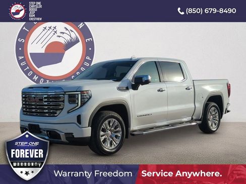 Used 2023 GMC Sierra 1500 Denali AWD/4WD image 1