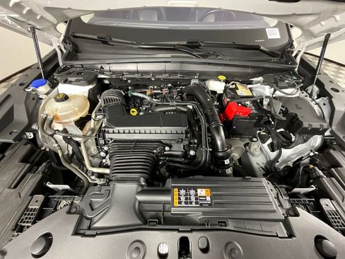 Used 2024 Lincoln Nautilus Reserve image 28