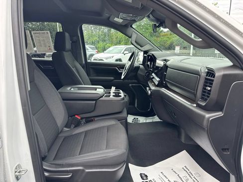 Used 2024 GMC Sierra 1500 Elevation AWD/4WD image 32