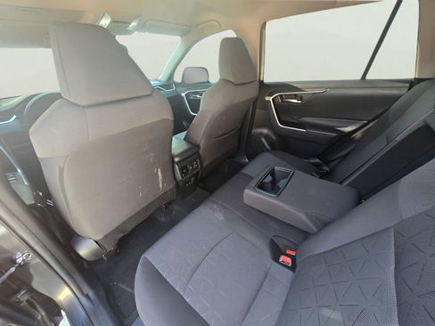 Used 2021 Toyota RAV4 XLE image 50