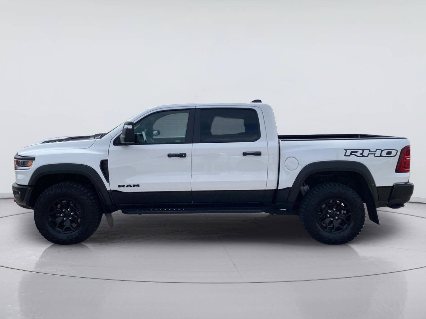 Used 2025 RAM 1500 RHO w/ RHO Level 1 Equipment Group AWD/4WD image 2