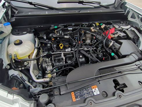 Used 2023 Ford Maverick XLT image 39