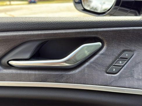 New 2025 Jeep Grand Cherokee Limited image 18