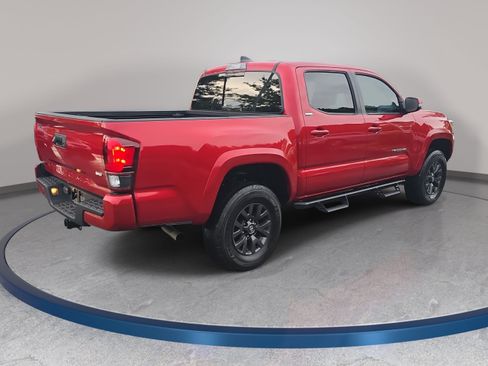 Used 2023 Toyota Tacoma SR5 w/ Technology Package RWD image 5
