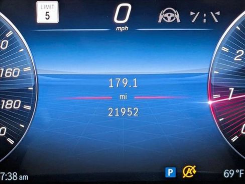 Used 2022 Mercedes-Benz SL 55 AMG 4MATIC image 9