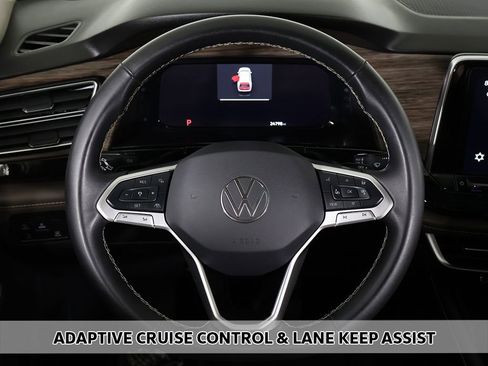 Used 2024 Volkswagen Atlas SEL AWD/4WD image 5