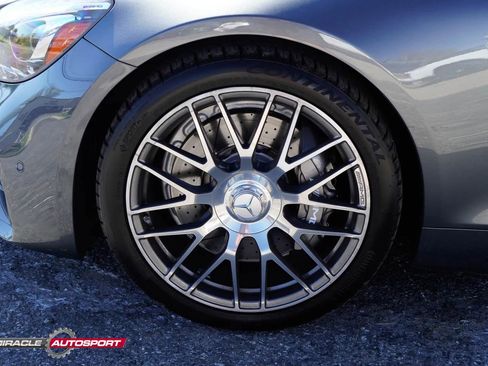 Used 2018 Mercedes-Benz AMG GT Roadster w/ Exclusive Interior Package image 13