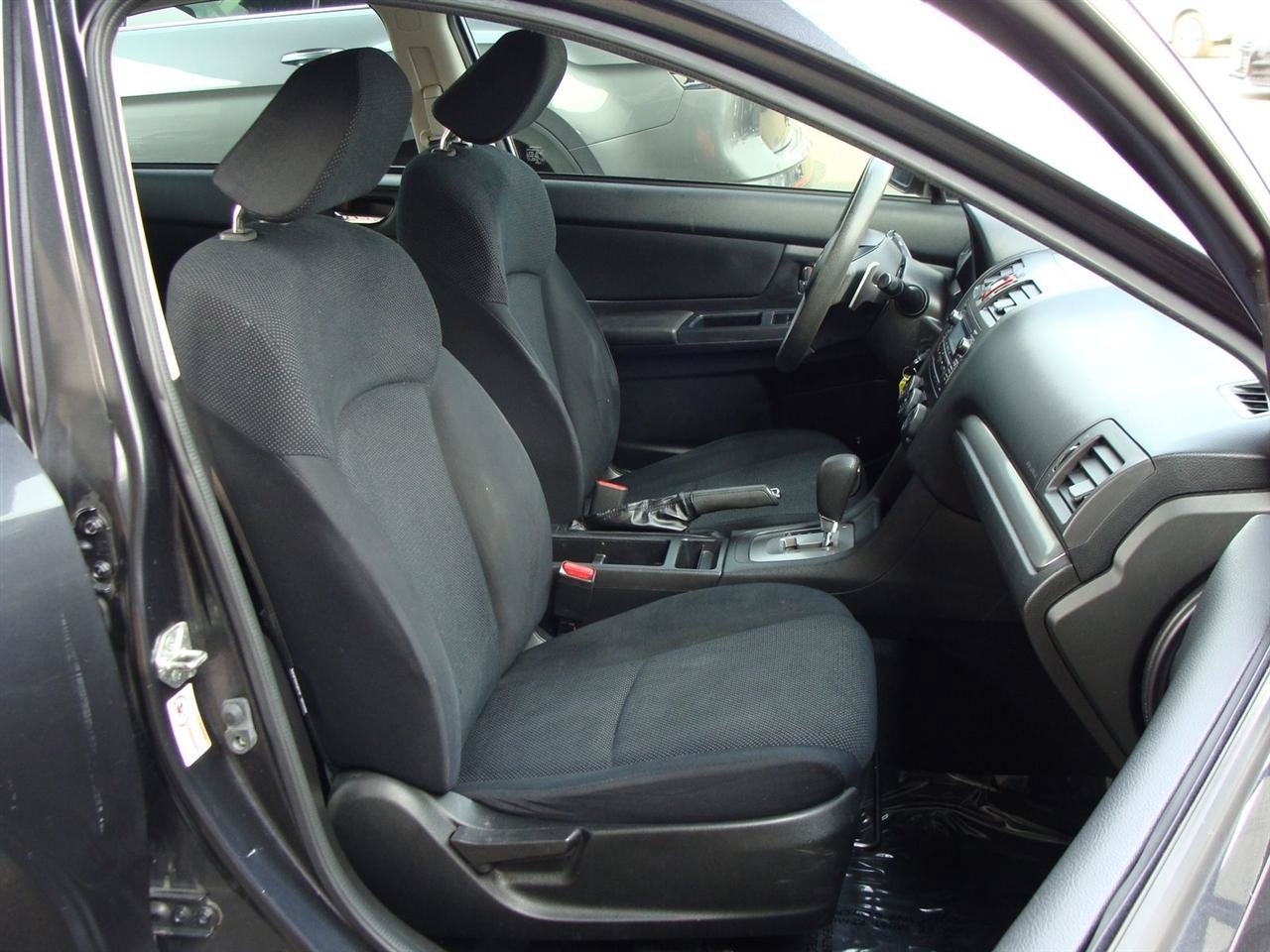 Used 2013 Subaru Impreza 2.0i Premium w/ Popular Pkg 2 AWD/4WD image 10