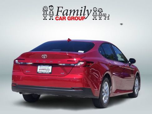 Used 2026 Toyota Camry LE w/ Convenience Package FWD image 4