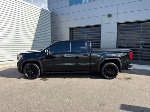 Used 2021 GMC Sierra 1500 Denali w/ Denali Ultimate Package AWD/4WD image 2