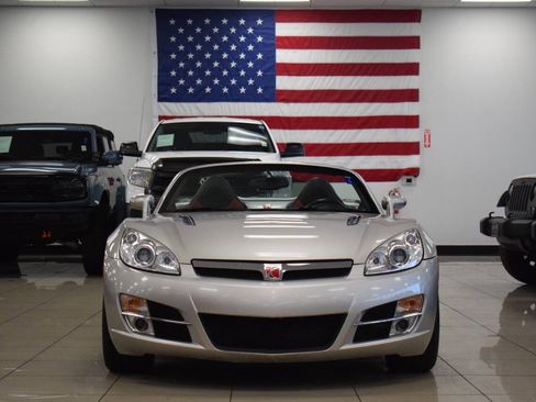 Used 2007 Saturn Sky Base 2dr Convertible w/ Premium Trim Pkg image 6