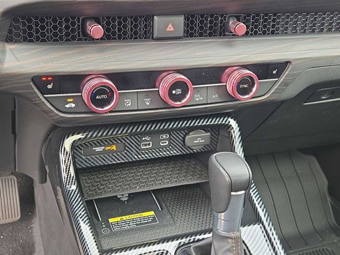 Used 2025 Honda CR-V Sport-L image 29