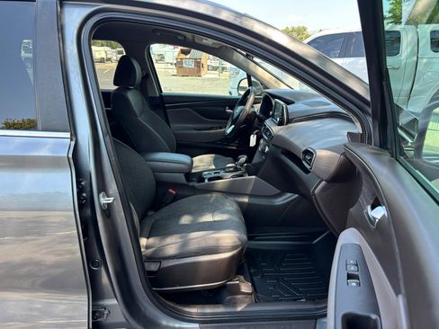 Used 2019 Hyundai Santa Fe SE AWD/4WD image 23