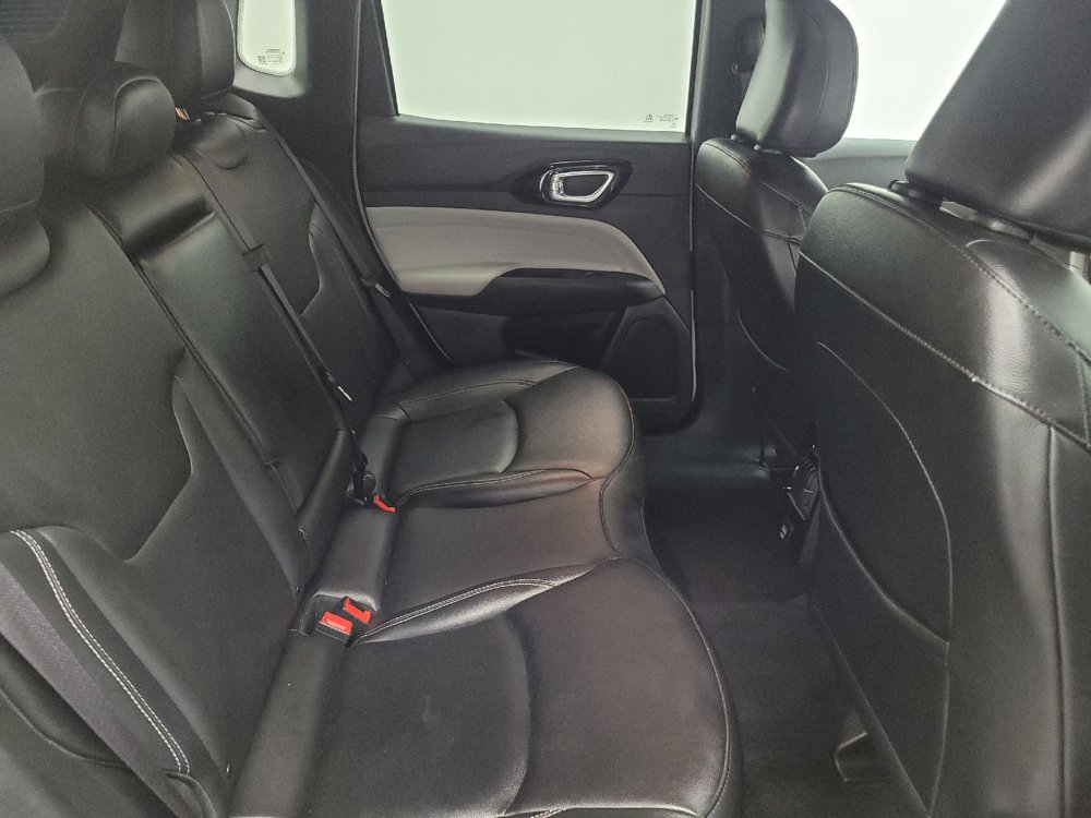 Used 2025 Jeep Compass Limited AWD/4WD image 19