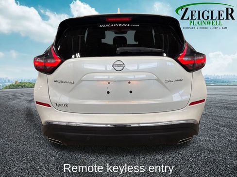 Used 2024 Nissan Murano SL image 6
