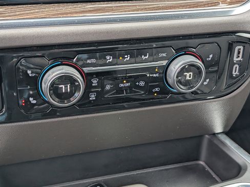 Used 2023 Chevrolet Silverado 1500 LT Trail Boss w/ LT Trail Boss Premium Package image 27