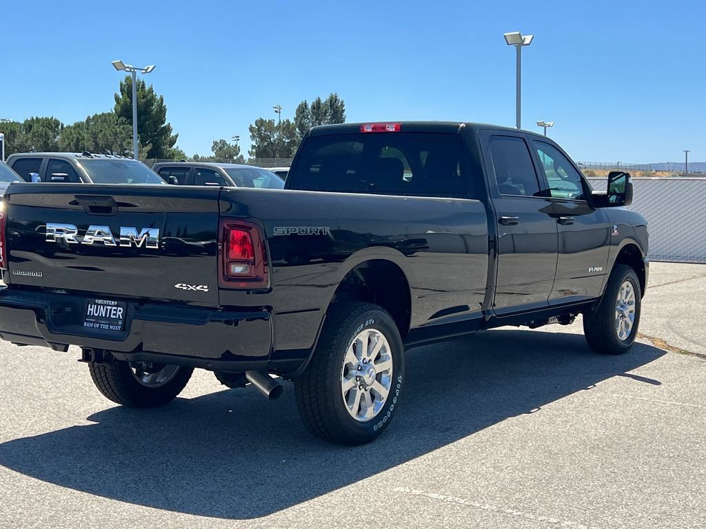 New 2026 RAM 2500 Big Horn AWD/4WD image 7