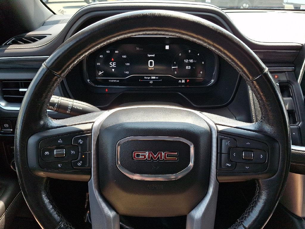 Used 2022 GMC Yukon XL SLT w/ SLT Luxury Package AWD/4WD image 23