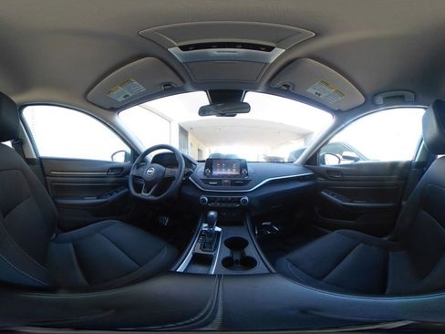 Used 2023 Nissan Altima 2.5 S image 41