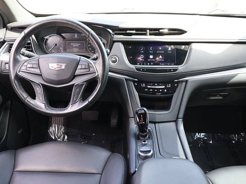 Used 2022 Cadillac XT5 Luxury image 38