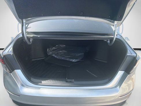 Certified 2025 Honda Accord LX image 26