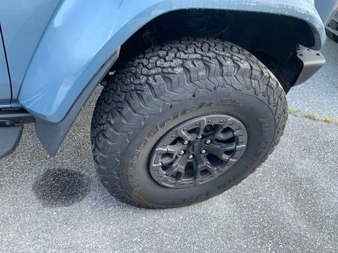 Used 2024 Ford Bronco Raptor w/ Interior Carbon Fiber Pack 6 AWD/4WD image 10