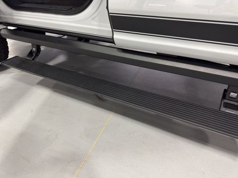 Used 2023 Ford F150 Lariat w/ Equipment Group 502A High image 46