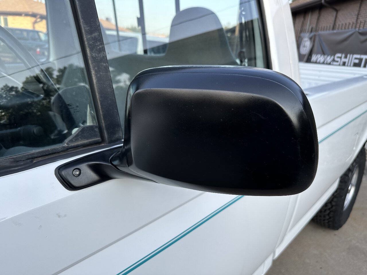 Used 1996 Ford F150 4x4 Regular Cab image 13