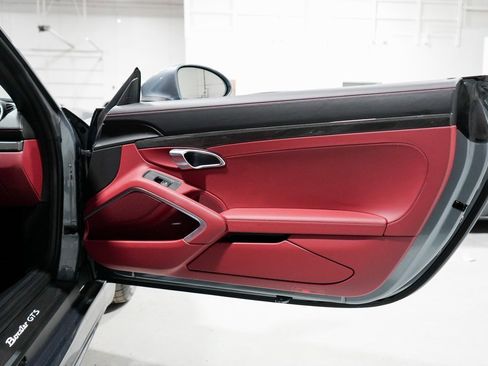 Used 2025 Porsche 718 Boxster GTS image 26