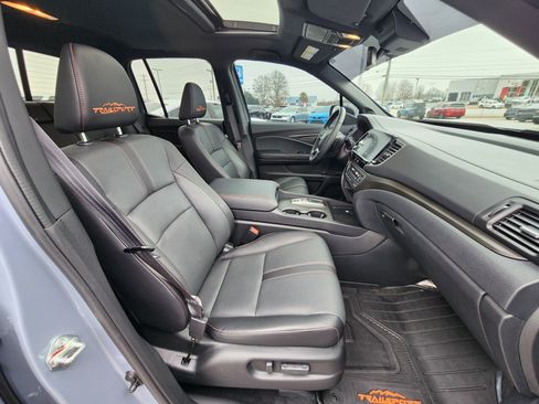 Certified 2024 Honda Ridgeline TrailSport image 12