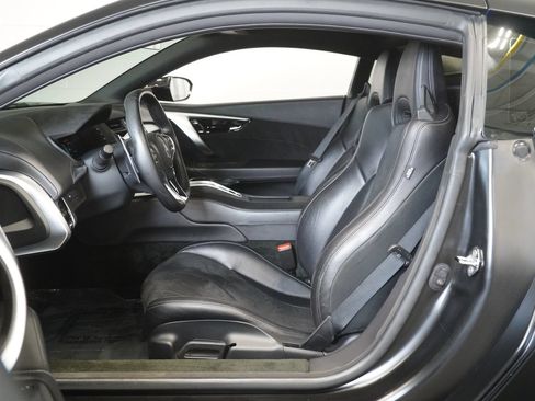 Used 2017 Acura NSX AWD/4WD image 11